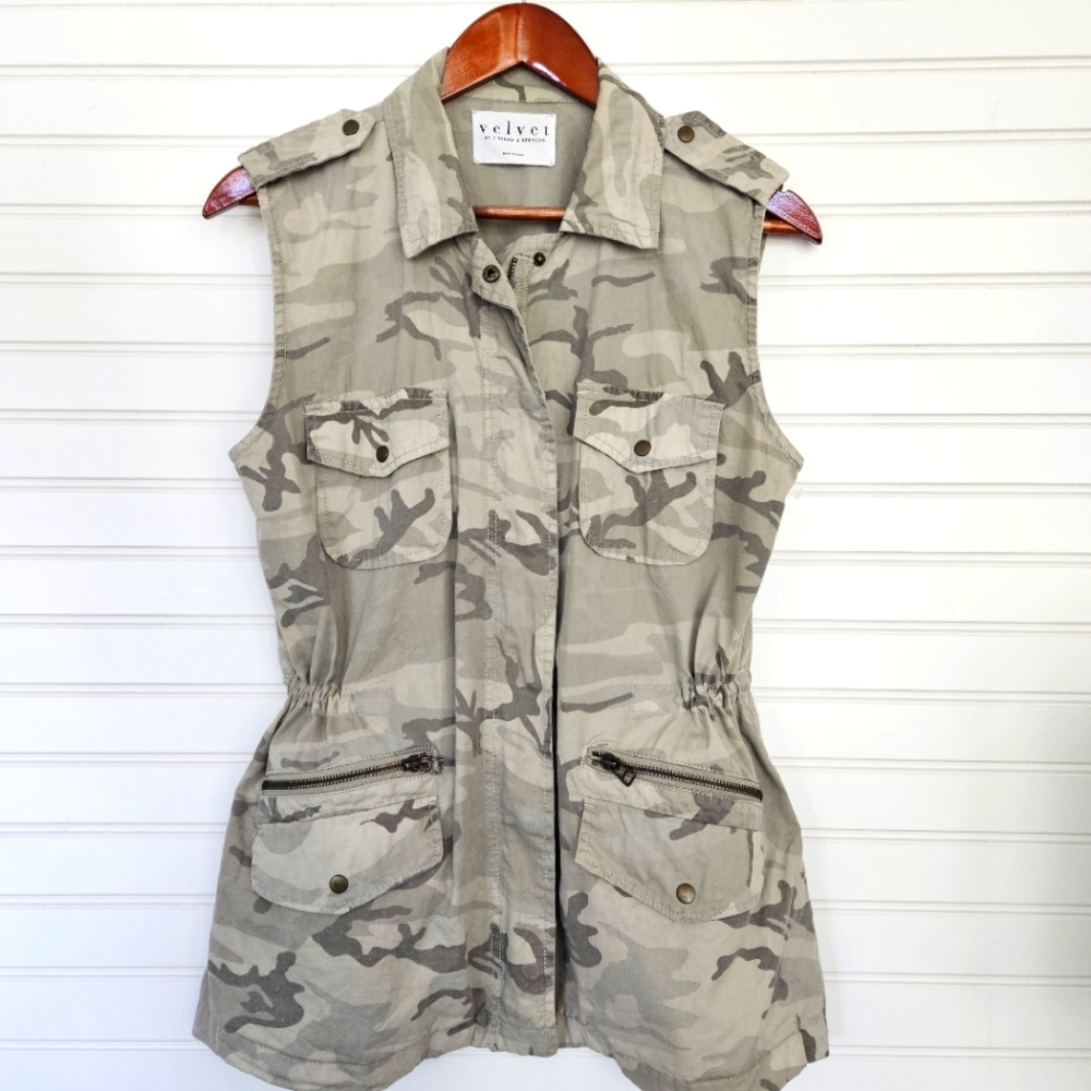 Velvet by Graham and Spencer Camo Vest